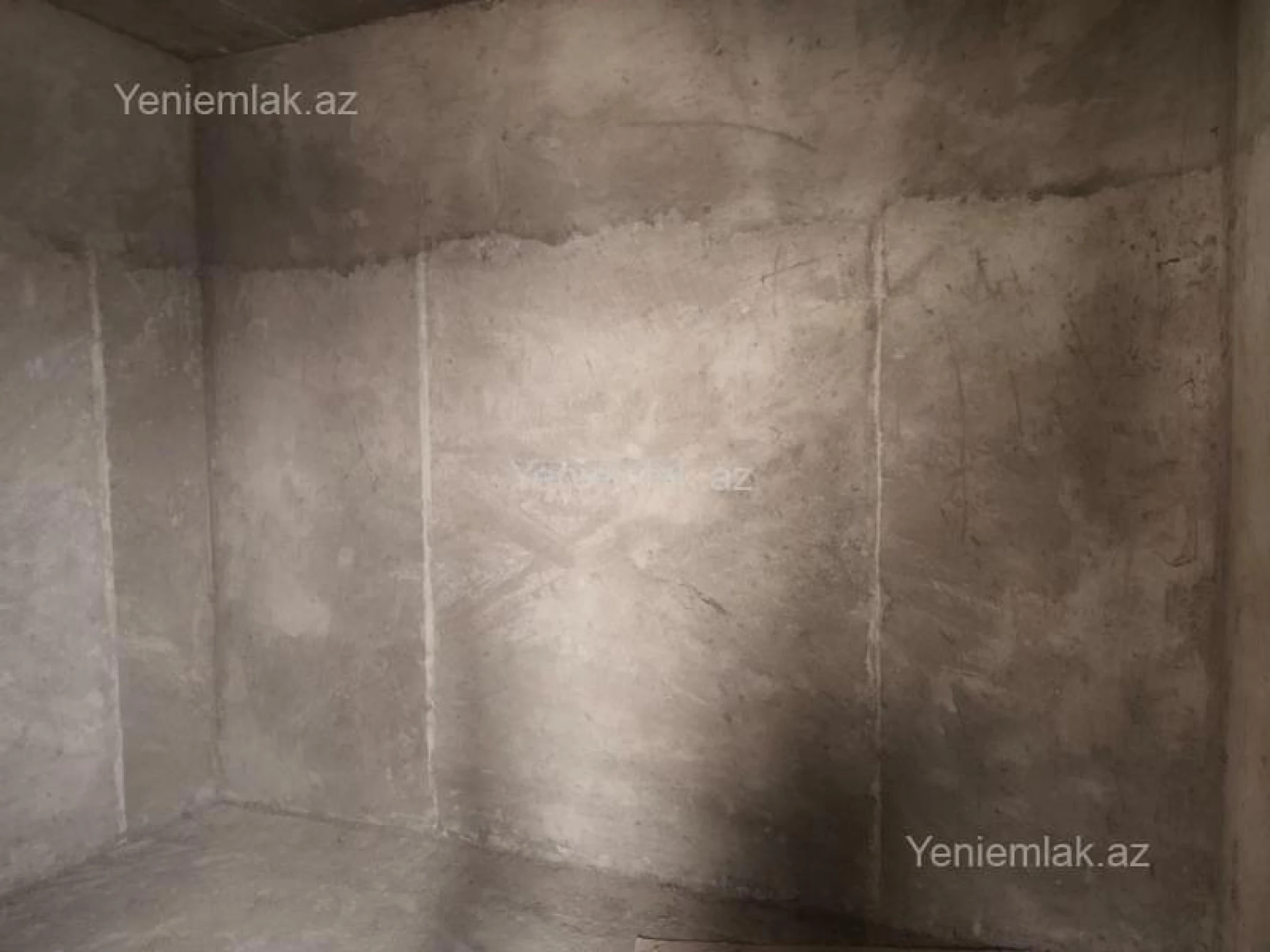 Satılır 9 otaqlı həyət evi 450 m²