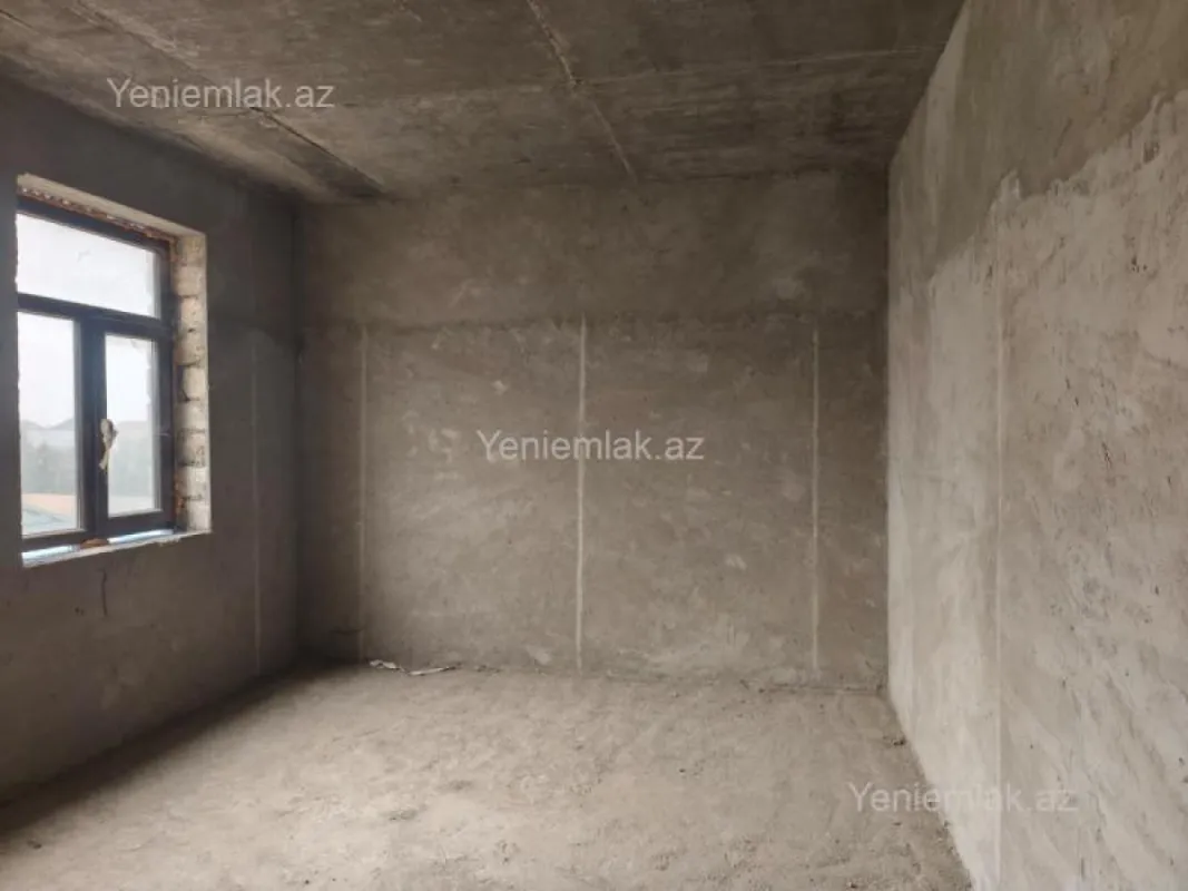 Satılır 9 otaqlı həyət evi 450 m²