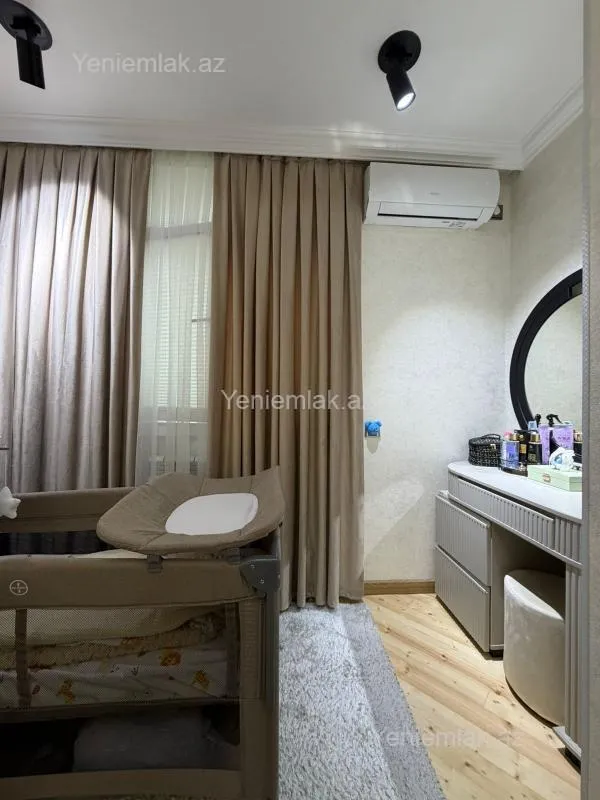 Satılır 3 otaqlı köhnə tikili 65 m²