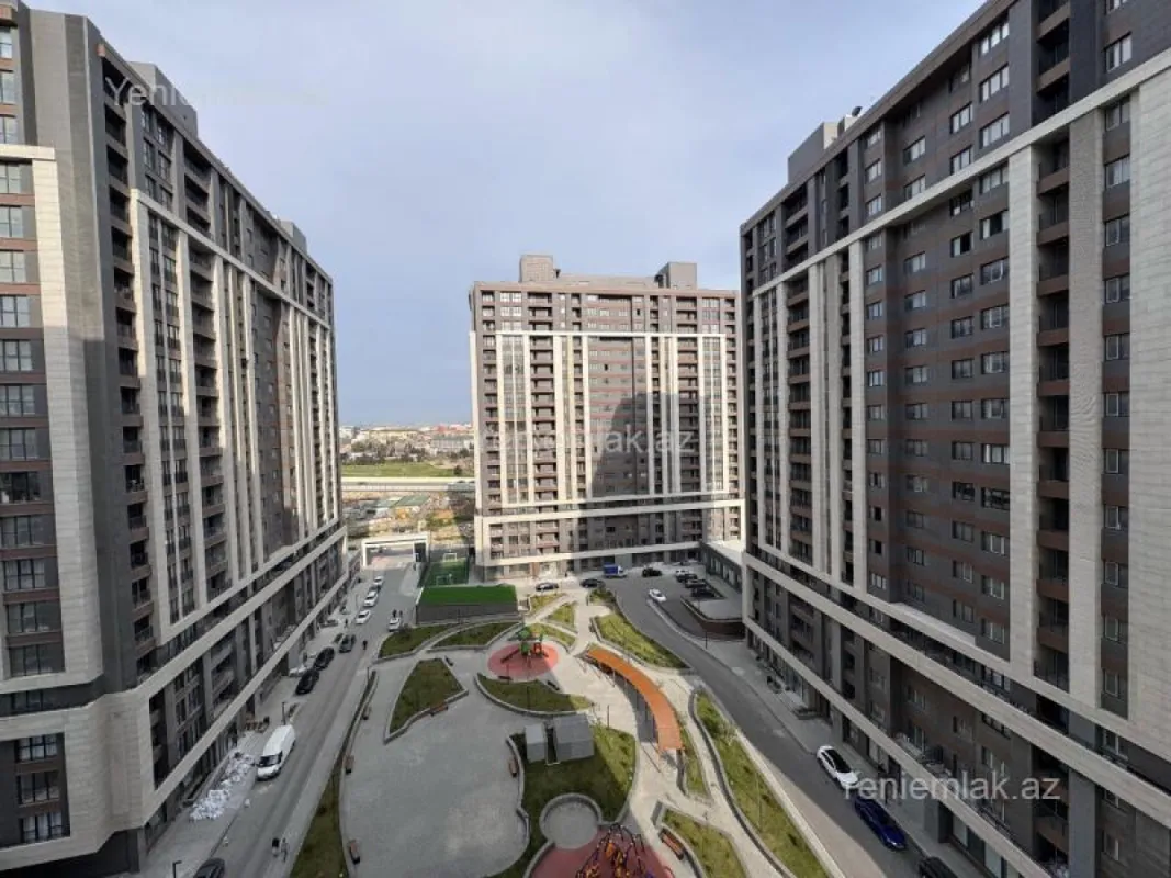 Satılır 3 otaqlı yeni tikili 127 m²