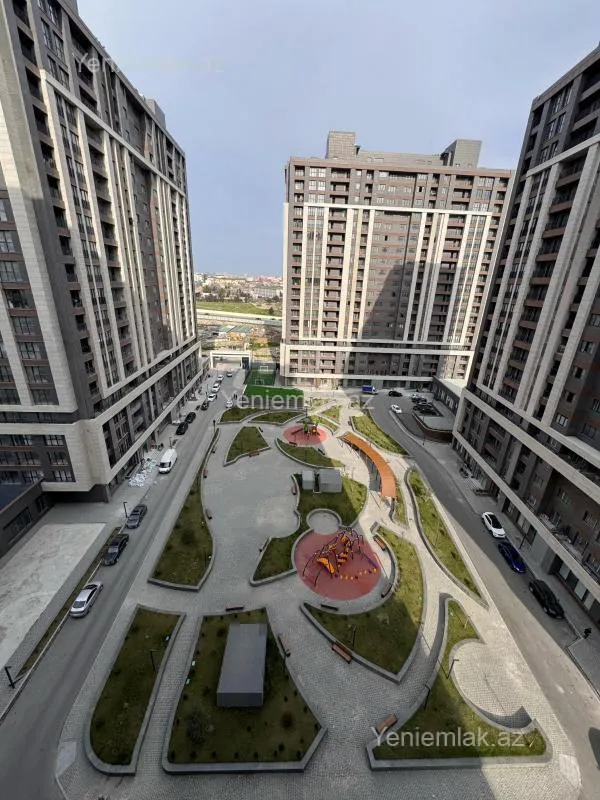 Satılır 3 otaqlı yeni tikili 127 m²
