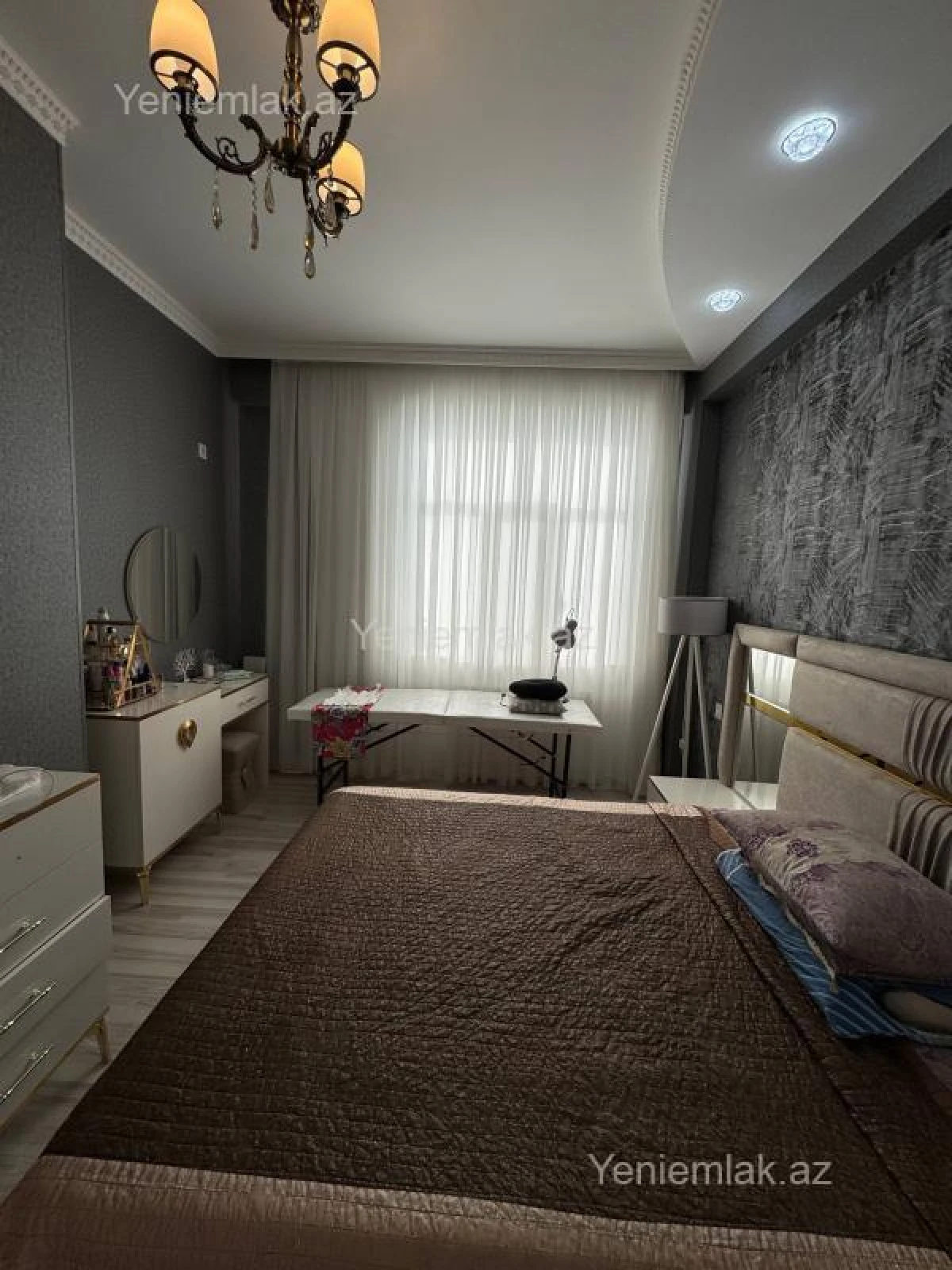 Satılır 2 otaqlı yeni tikili 85 m²