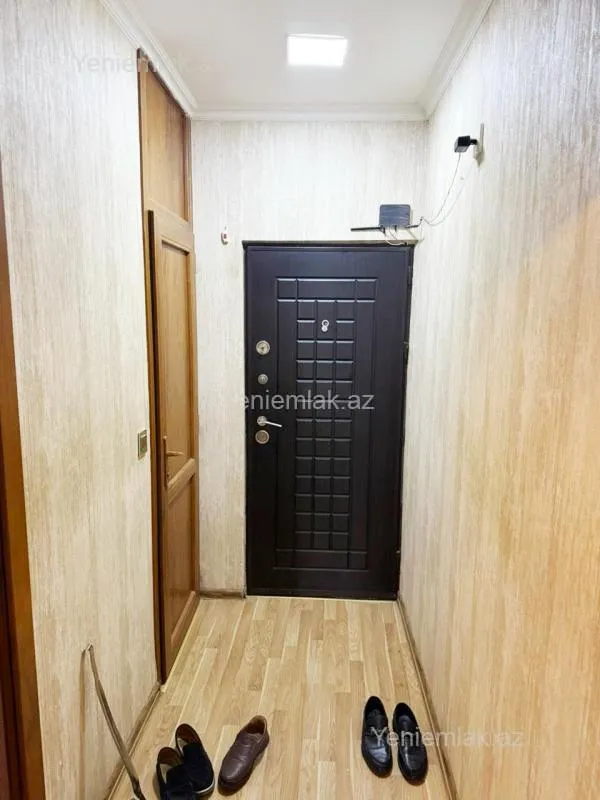 Satılır 3 otaqlı köhnə tikili 55 m²