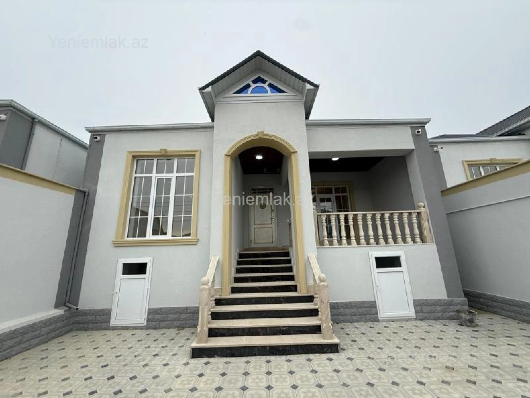 Satılır 3 otaqlı həyət evi 100 m²