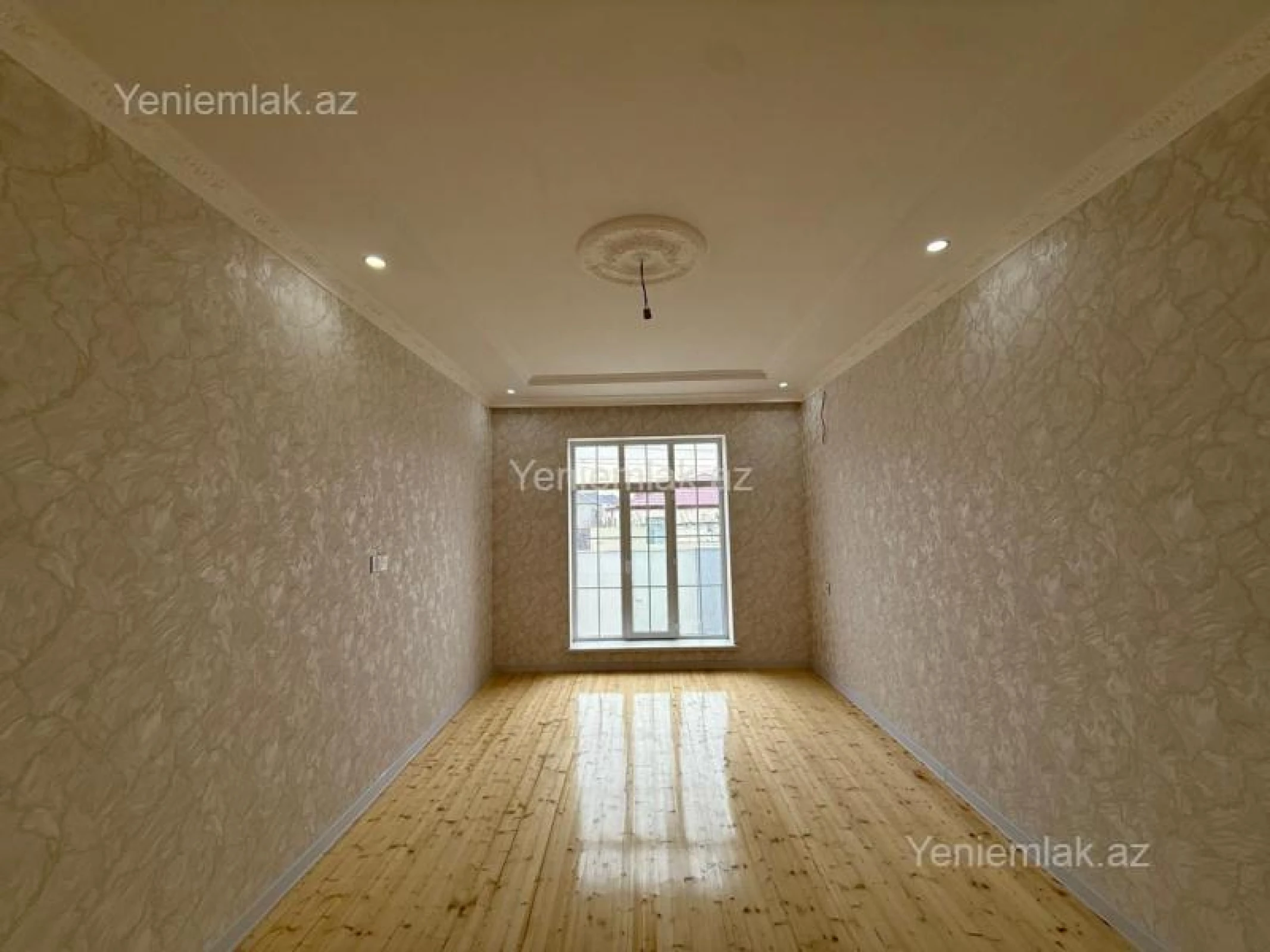 Satılır 3 otaqlı həyət evi 100 m²