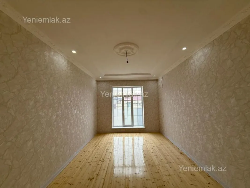 Satılır 3 otaqlı həyət evi 100 m²