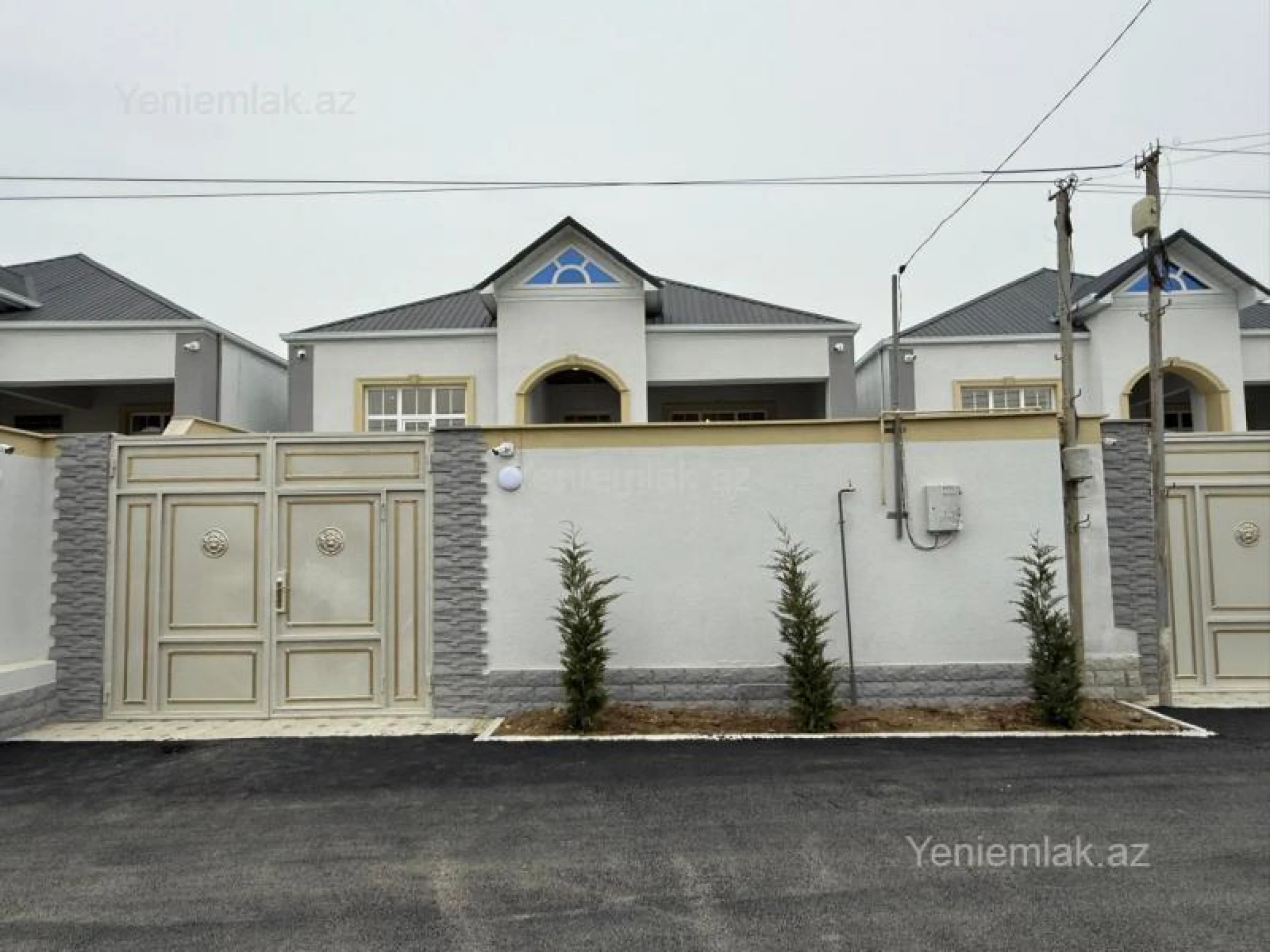 Satılır 3 otaqlı həyət evi 100 m²