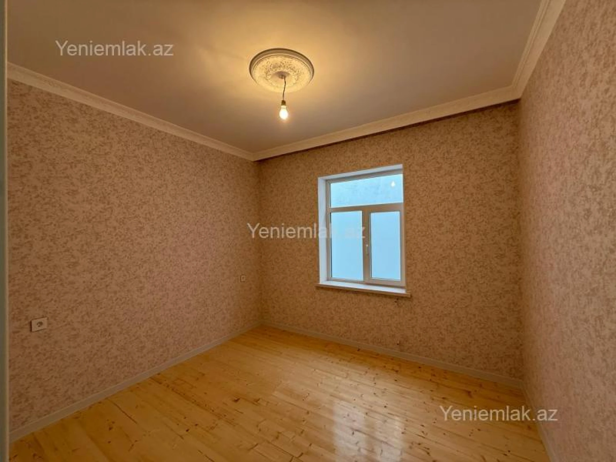 Satılır 3 otaqlı həyət evi 100 m²