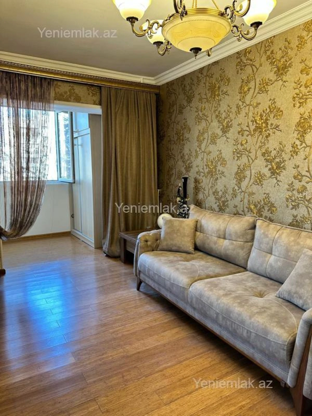 Satılır 3 otaqlı yeni tikili 90 m²