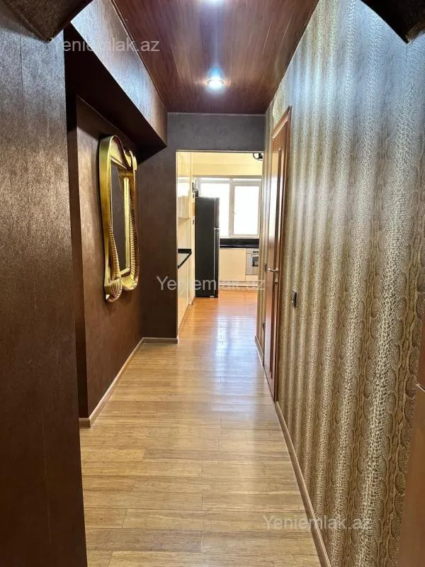 Satılır 3 otaqlı yeni tikili 90 m²