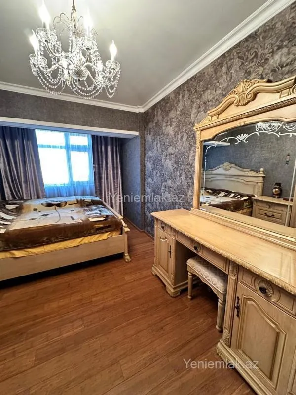 Satılır 3 otaqlı yeni tikili 90 m²