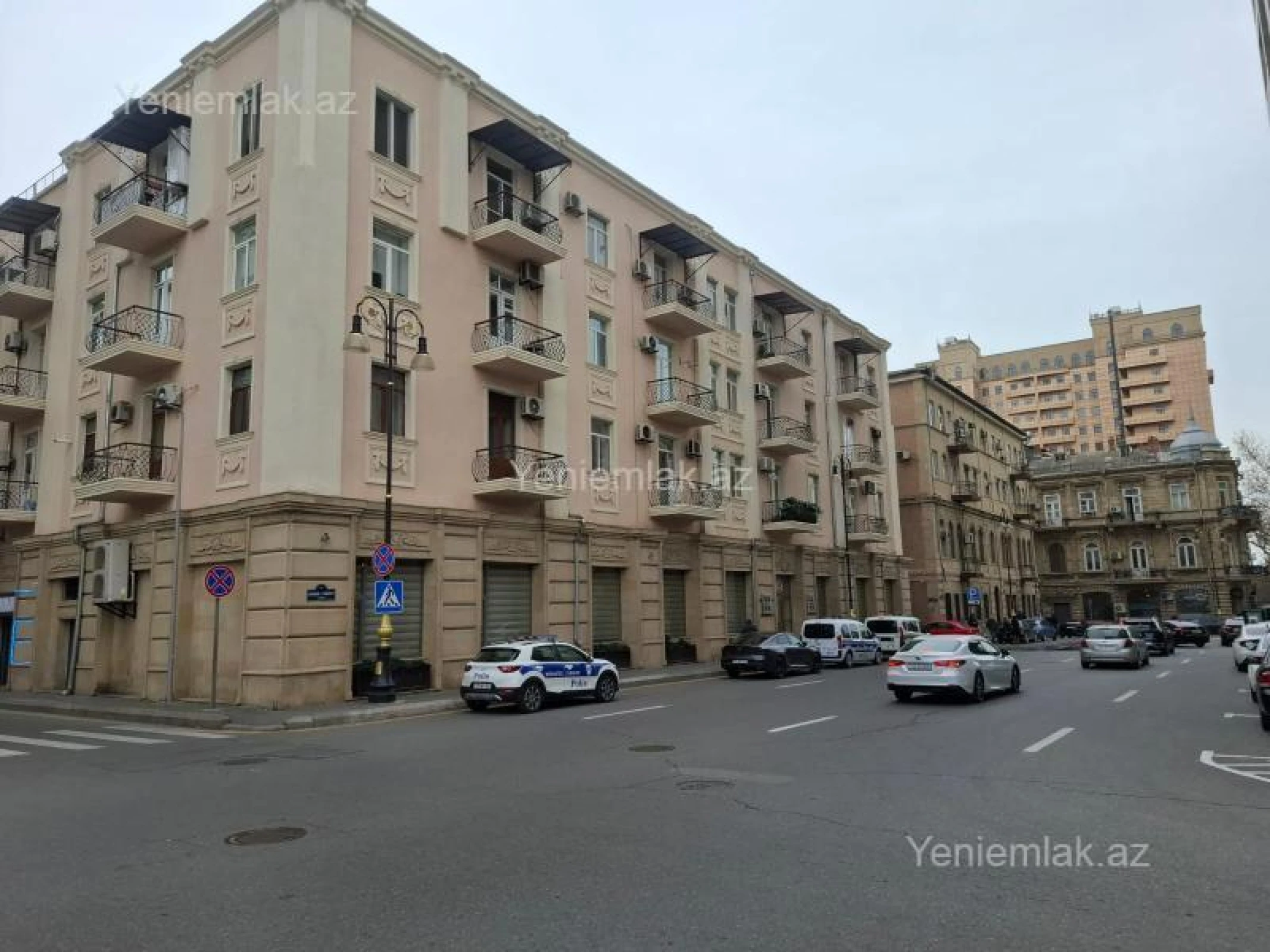 Satılır 3 otaqlı köhnə tikili 80 m²
