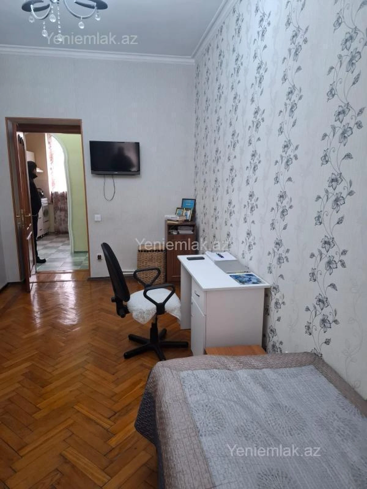 Satılır 3 otaqlı köhnə tikili 80 m²
