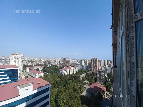 Satılır 3 otaqlı yeni tikili 152 m²
