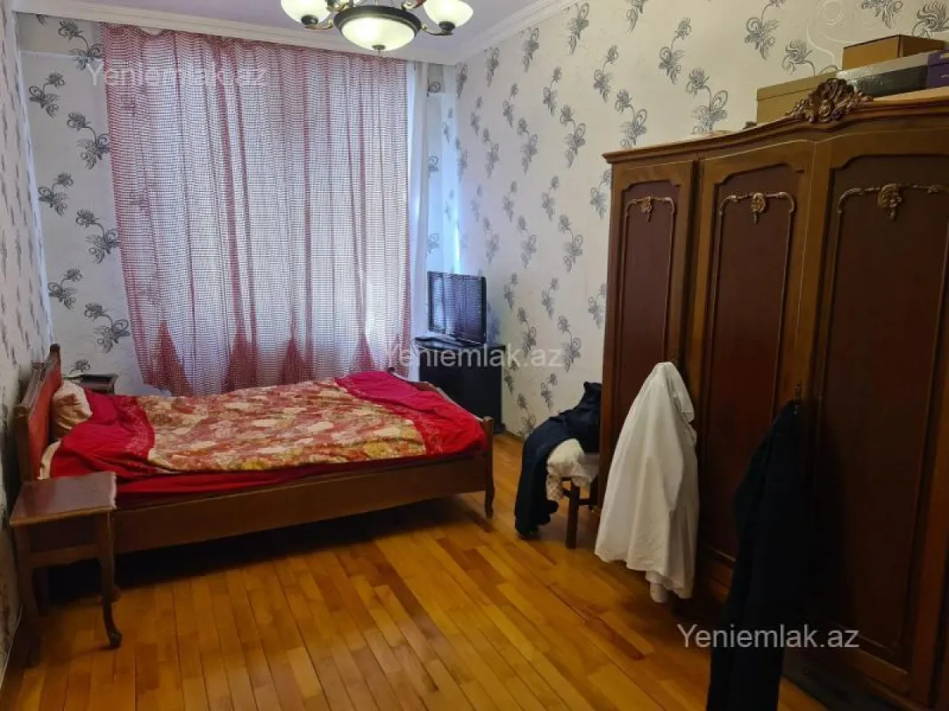 Satılır 3 otaqlı yeni tikili 152 m²