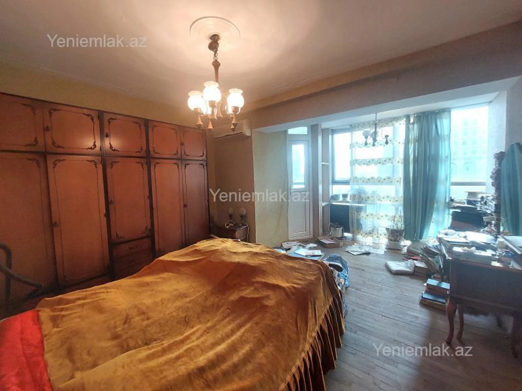 Satılır 3 otaqlı köhnə tikili 110 m²