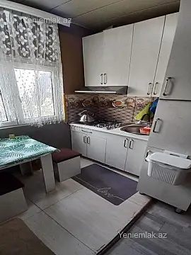 Satılır 1 otaqlı köhnə tikili 20 m² — Sumqayıt 1 otaq 20.00 m²