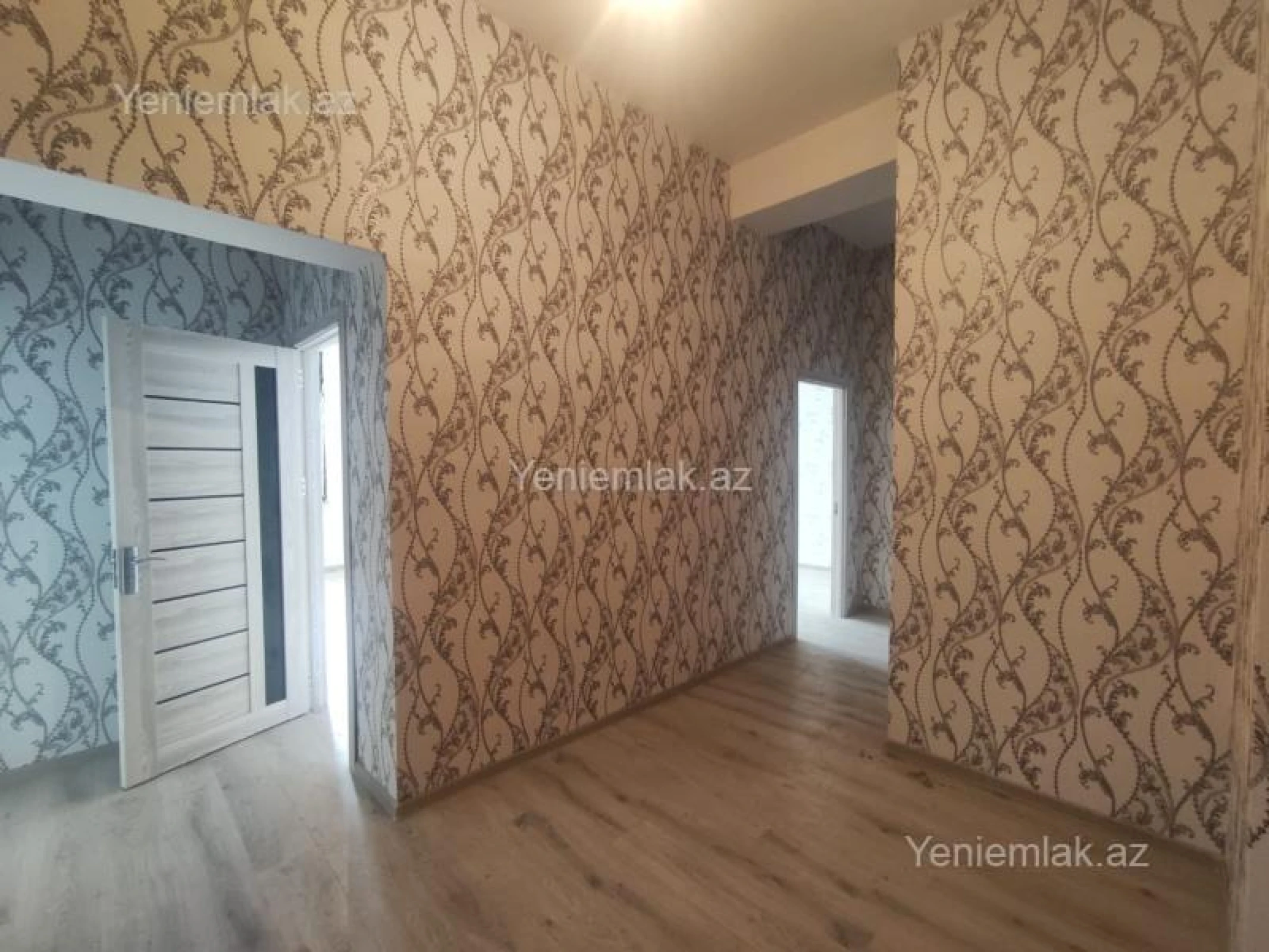 Satılır 2 otaqlı yeni tikili 100 m²