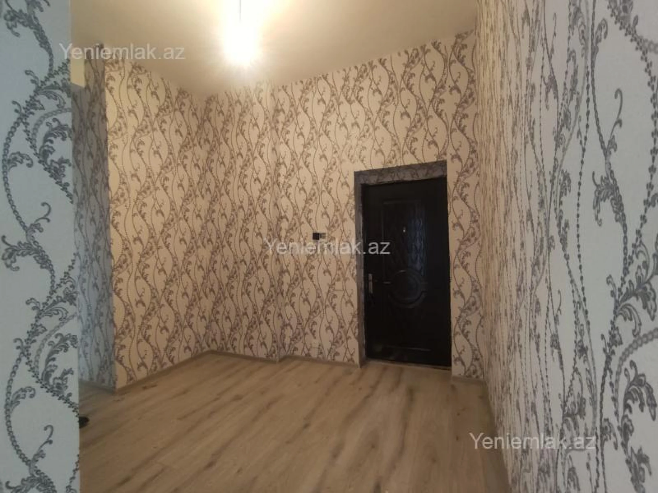 Satılır 2 otaqlı yeni tikili 100 m²
