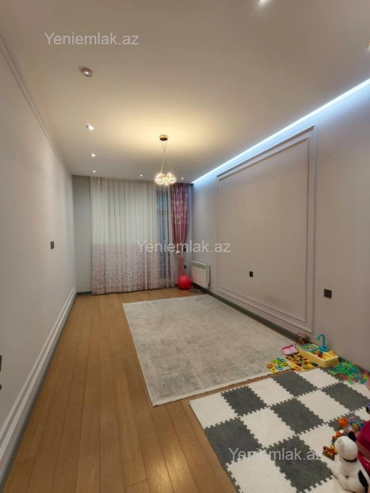 Satılır 3 otaqlı yeni tikili 158 m²