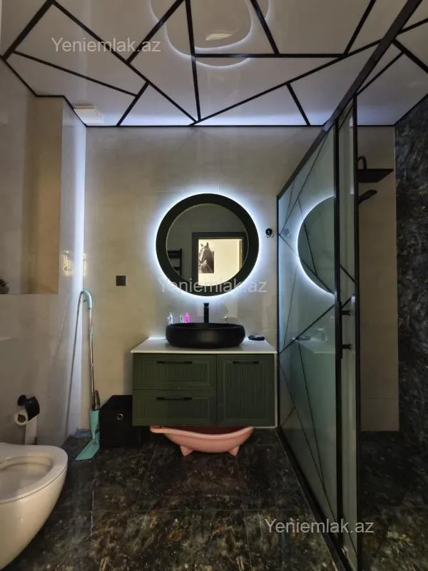 Satılır 3 otaqlı yeni tikili 158 m²