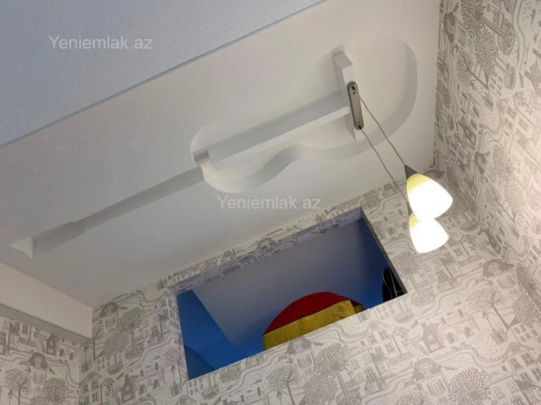 Satılır 3 otaqlı yeni tikili 107.7 m²