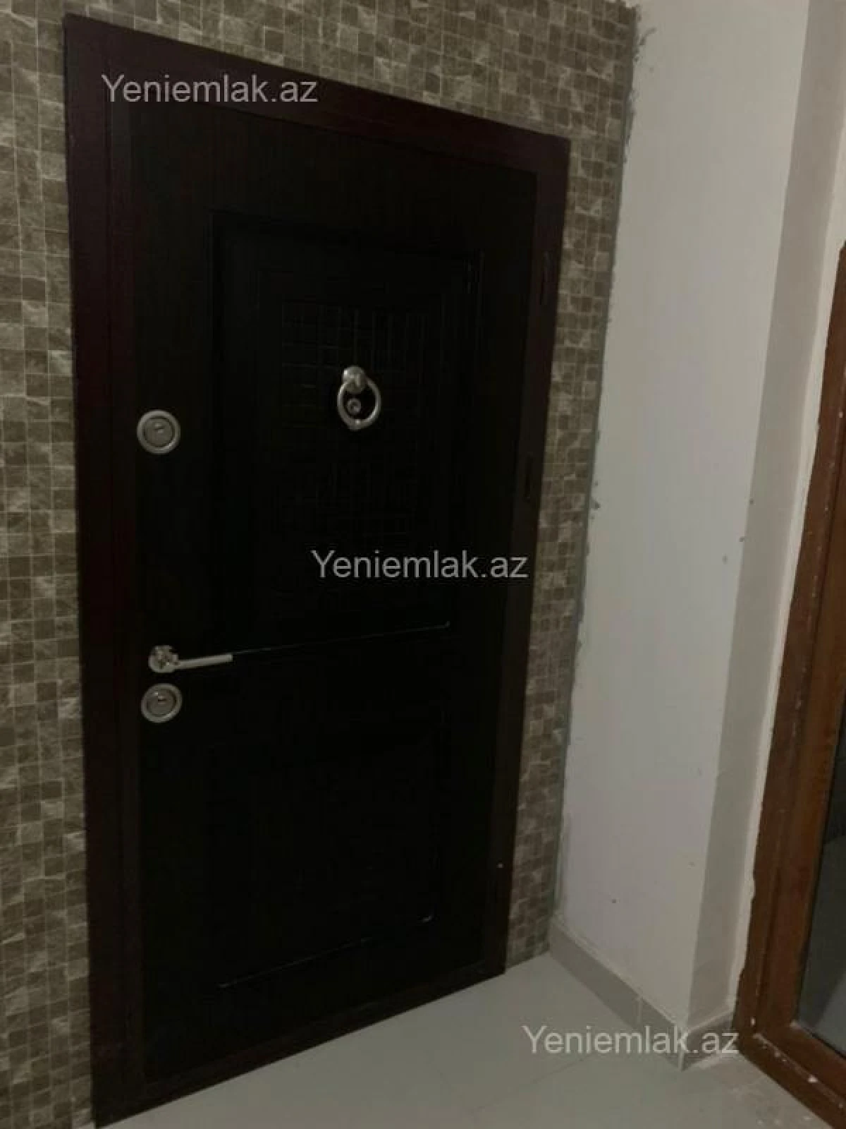 Satılır 3 otaqlı yeni tikili 107.7 m²