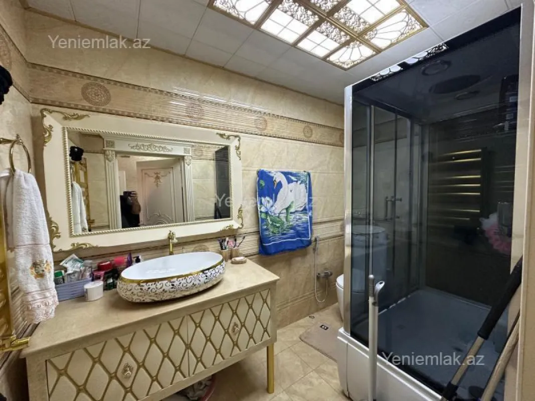 Satılır 2 otaqlı yeni tikili 64 m²