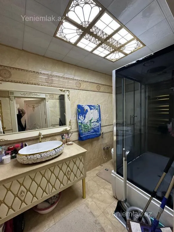 Satılır 2 otaqlı yeni tikili 64 m²