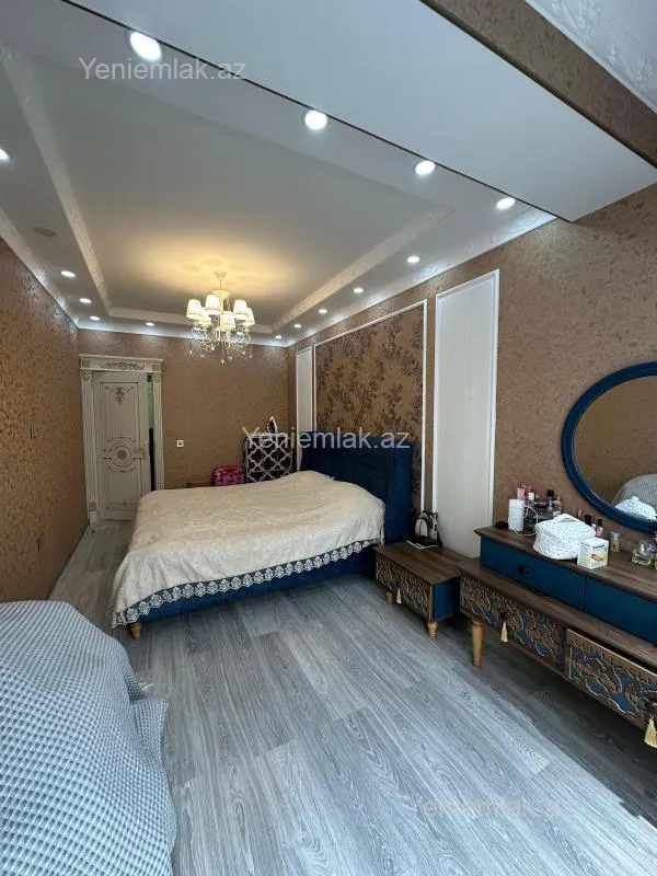 Satılır 2 otaqlı yeni tikili 64 m²