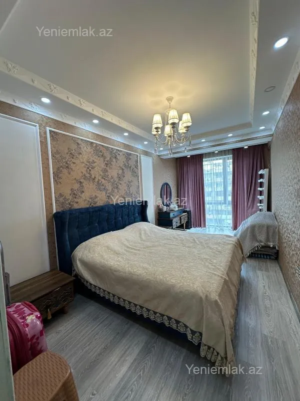 Satılır 2 otaqlı yeni tikili 64 m²