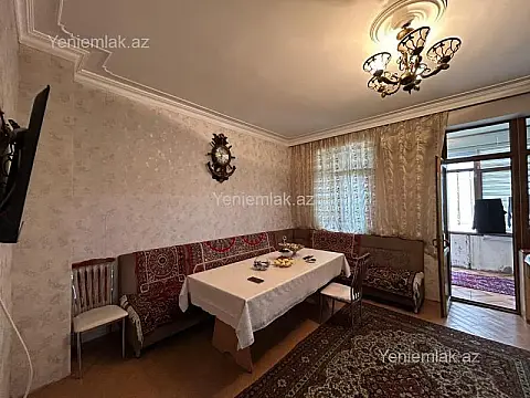 Satılır 4 otaqlı yeni tikili 210 m²
