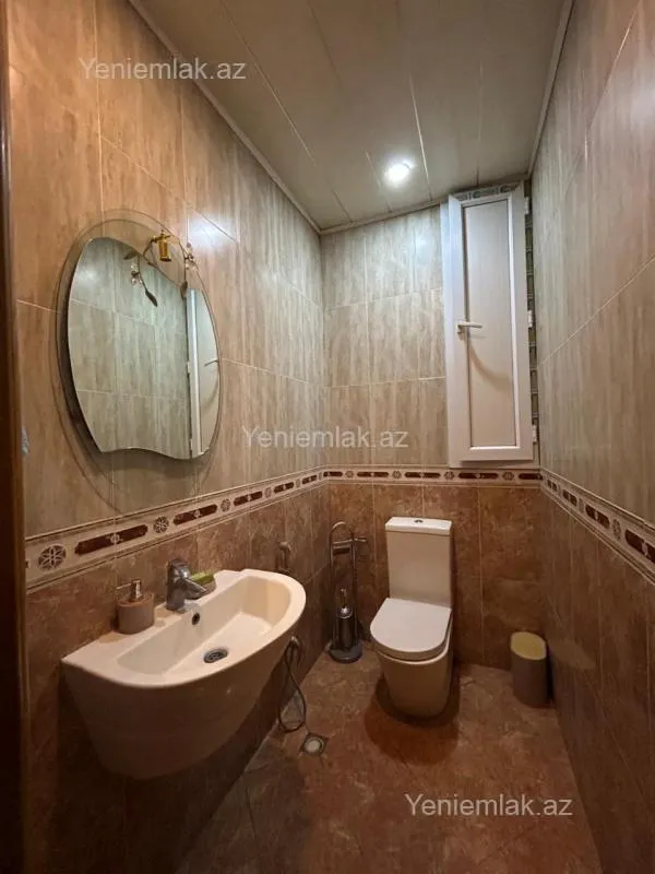 Satılır 4 otaqlı yeni tikili 210 m²