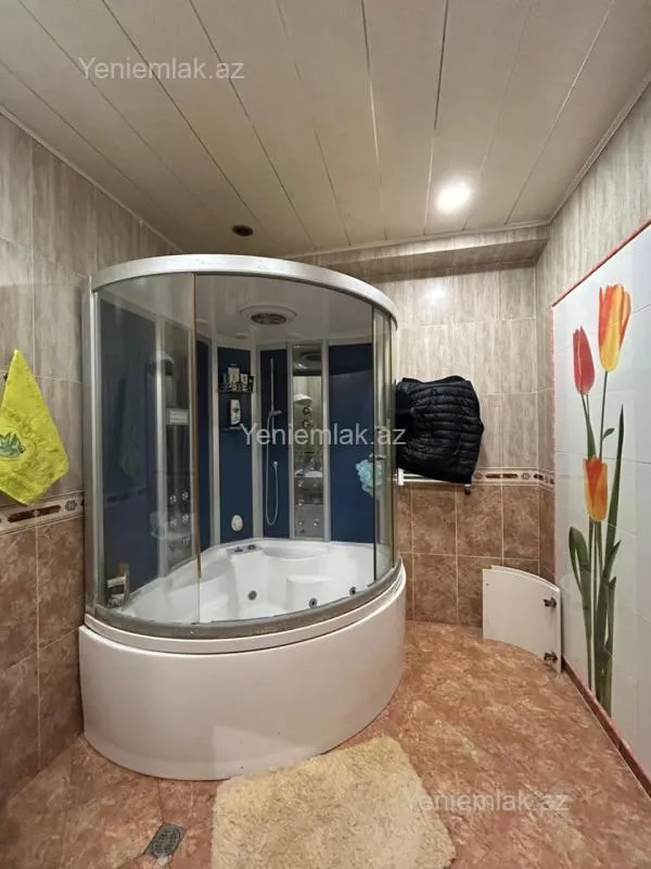 Satılır 4 otaqlı yeni tikili 210 m²