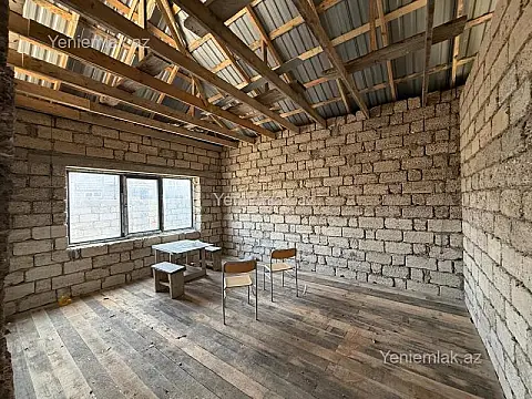 Satılır 2 otaqlı həyət evi 60 m²