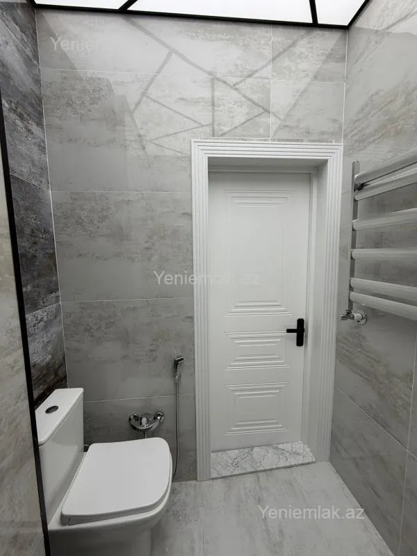 Satılır 2 otaqlı yeni tikili 55 m²