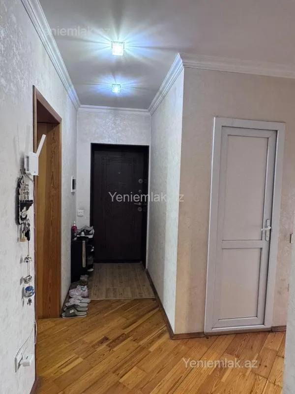 Satılır 3 otaqlı köhnə tikili 60 m²