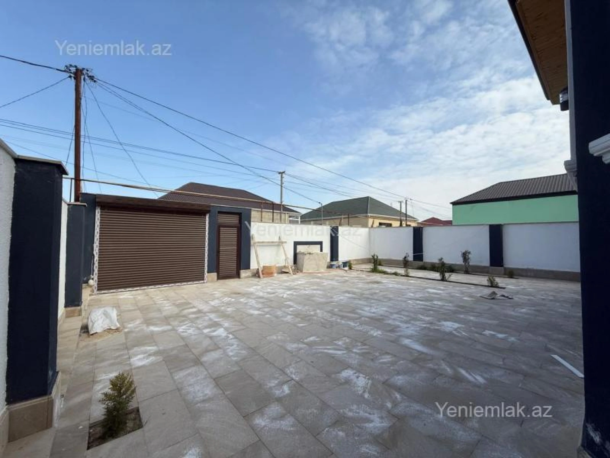 Satılır 5 otaqlı həyət evi 150 m²