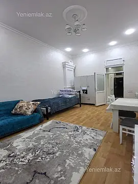 Satılır 1 otaqlı köhnə tikili 32 m²