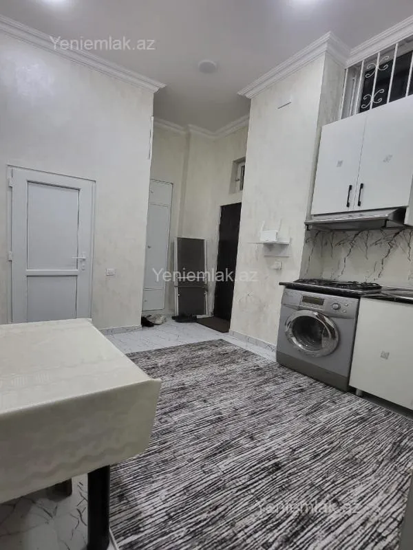 Satılır 1 otaqlı köhnə tikili 32 m²