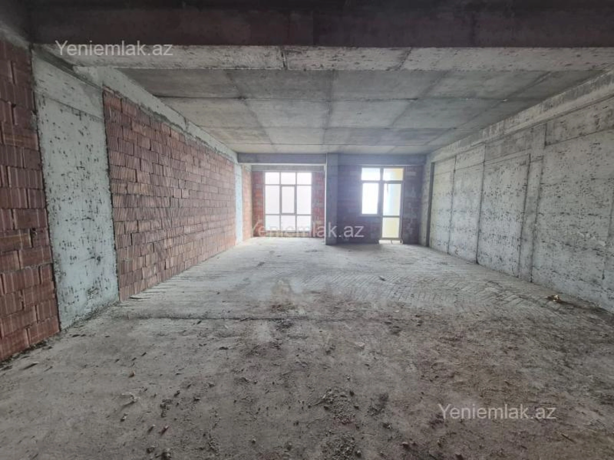 Satılır 3 otaqlı yeni tikili 167 m²