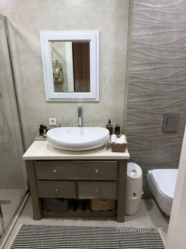 Satılır 2 otaqlı köhnə tikili 50 m²