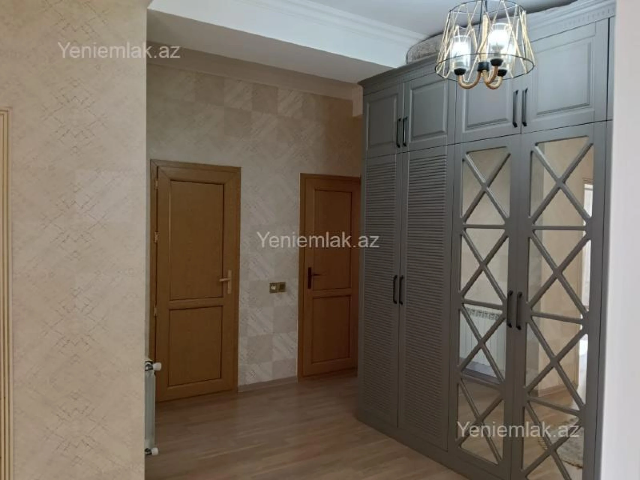 Satılır 3 otaqlı yeni tikili 90 m²