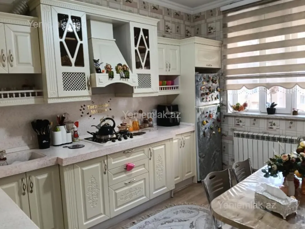 Satılır 3 otaqlı yeni tikili 90 m²