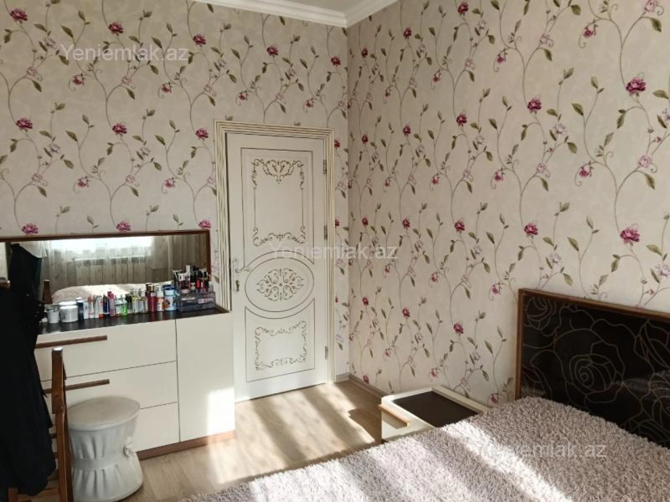 Satılır 3 otaqlı yeni tikili 90 m²