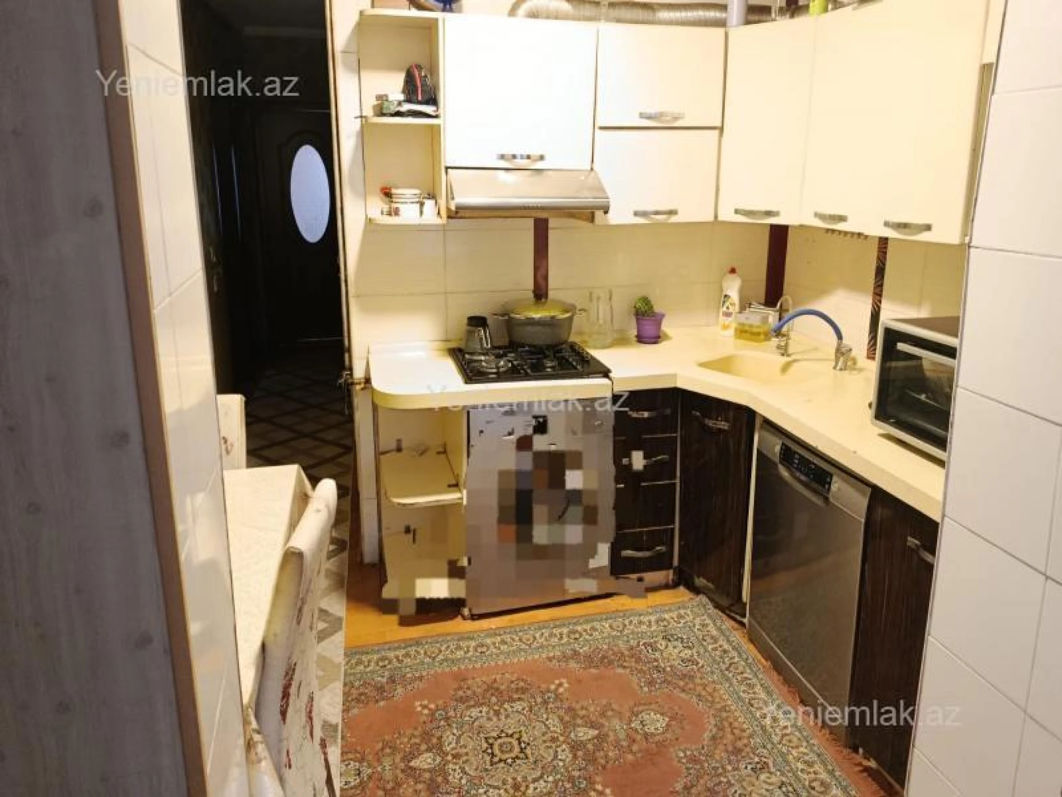 Satılır 2 otaqlı köhnə tikili 55 m²