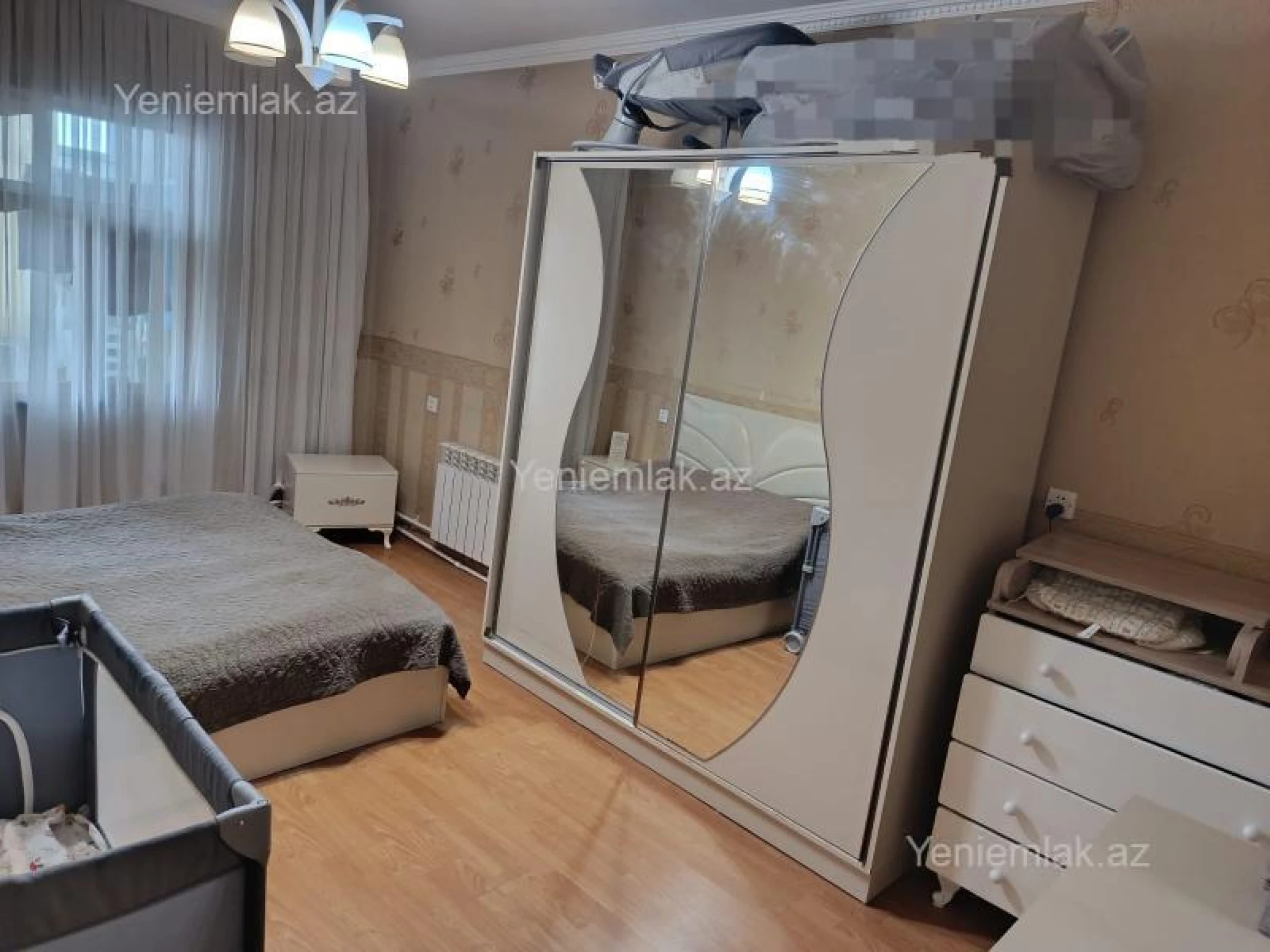 Satılır 2 otaqlı köhnə tikili 55 m²