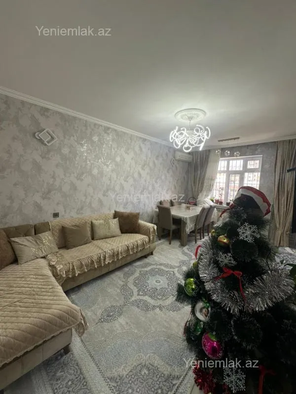 Satılır 2 otaqlı köhnə tikili 60 m²