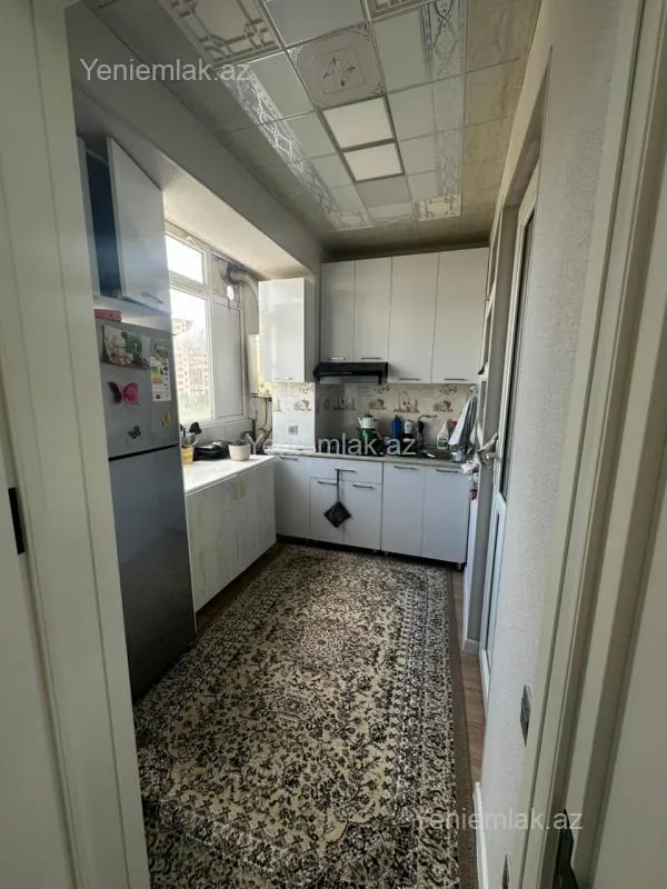 Satılır 2 otaqlı köhnə tikili 60 m²