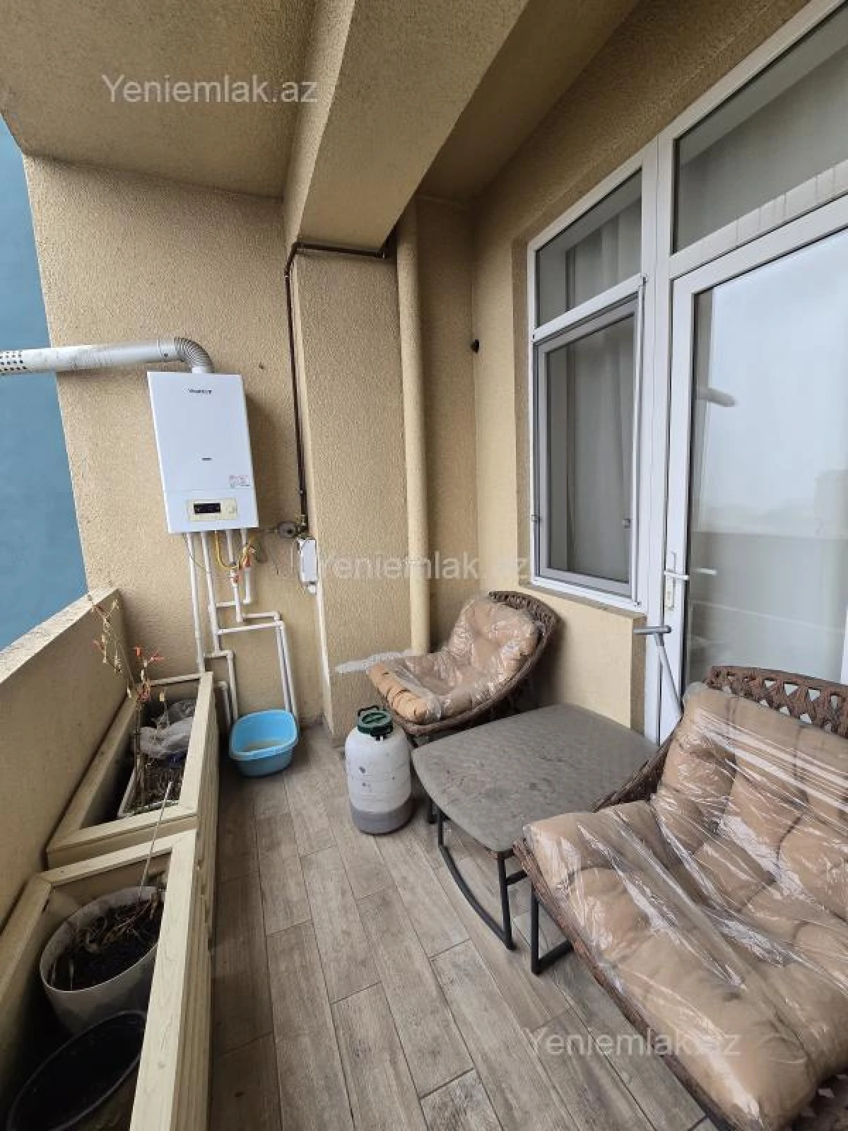 Satılır 3 otaqlı yeni tikili 120 m²